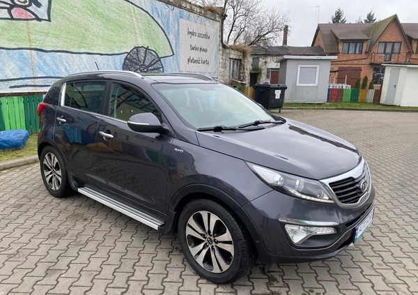 Kia Sportage cena 48900 przebieg: 211000, rok produkcji 2012 z Kutno małe 277